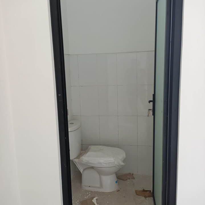Disewakan villa baru (5)