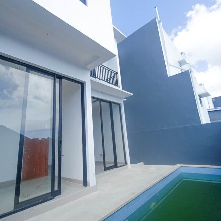 Disewakan villa baru (7)