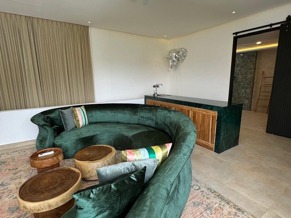 THE BEST FOR BUSSINESS, BRAND NEW VILLA FOR RENT (12)