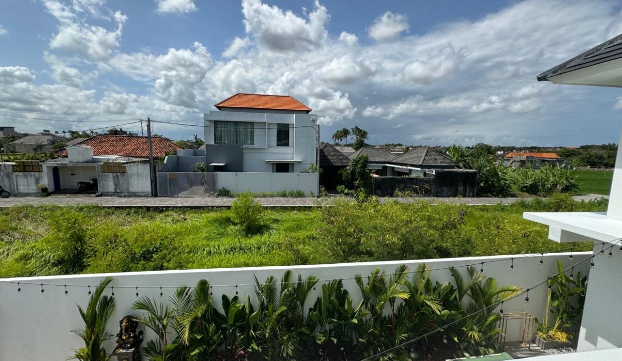 THE BEST FOR BUSSINESS, BRAND NEW VILLA FOR RENT (19)