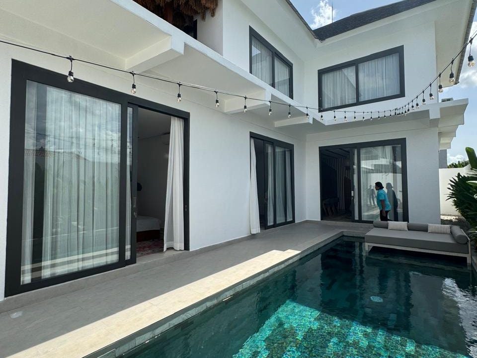 THE BEST FOR BUSSINESS, BRAND NEW VILLA FOR RENT (7)