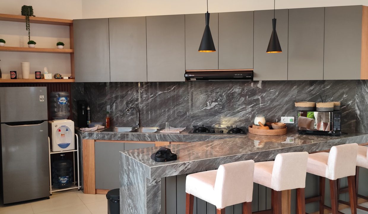 1808d049-18b3-40fb-8e6b-a35d30e01d9f