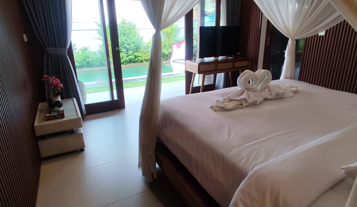 dea0a0aa-cf5c-4bff-ad1e-8616649297e9