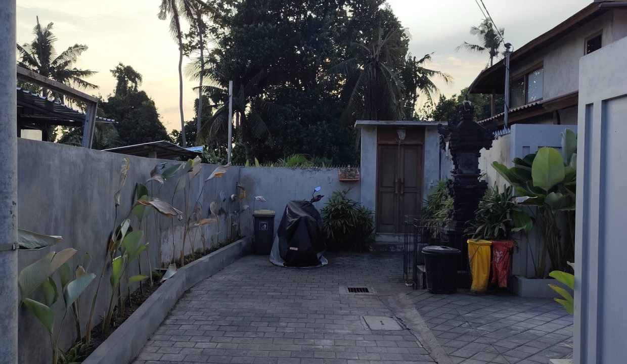 ebc37b10-a2e8-41f2-9156-5a568e5ebe38